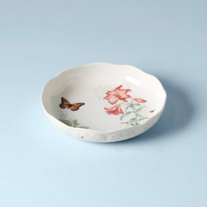 Scalloped Low Serving Bowl