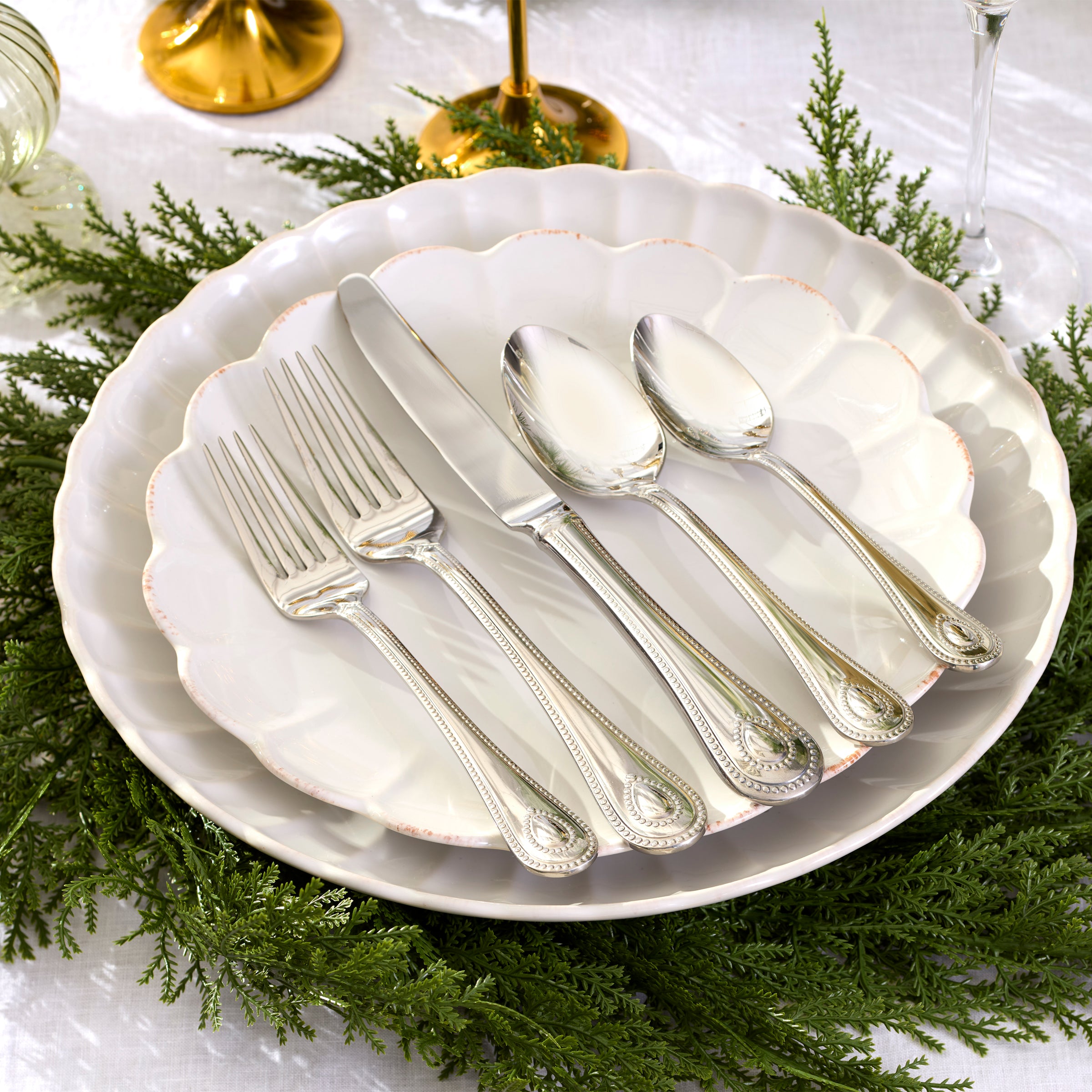 Scalloped Stoneware Dinner Plates, Set of 4 - Image 7