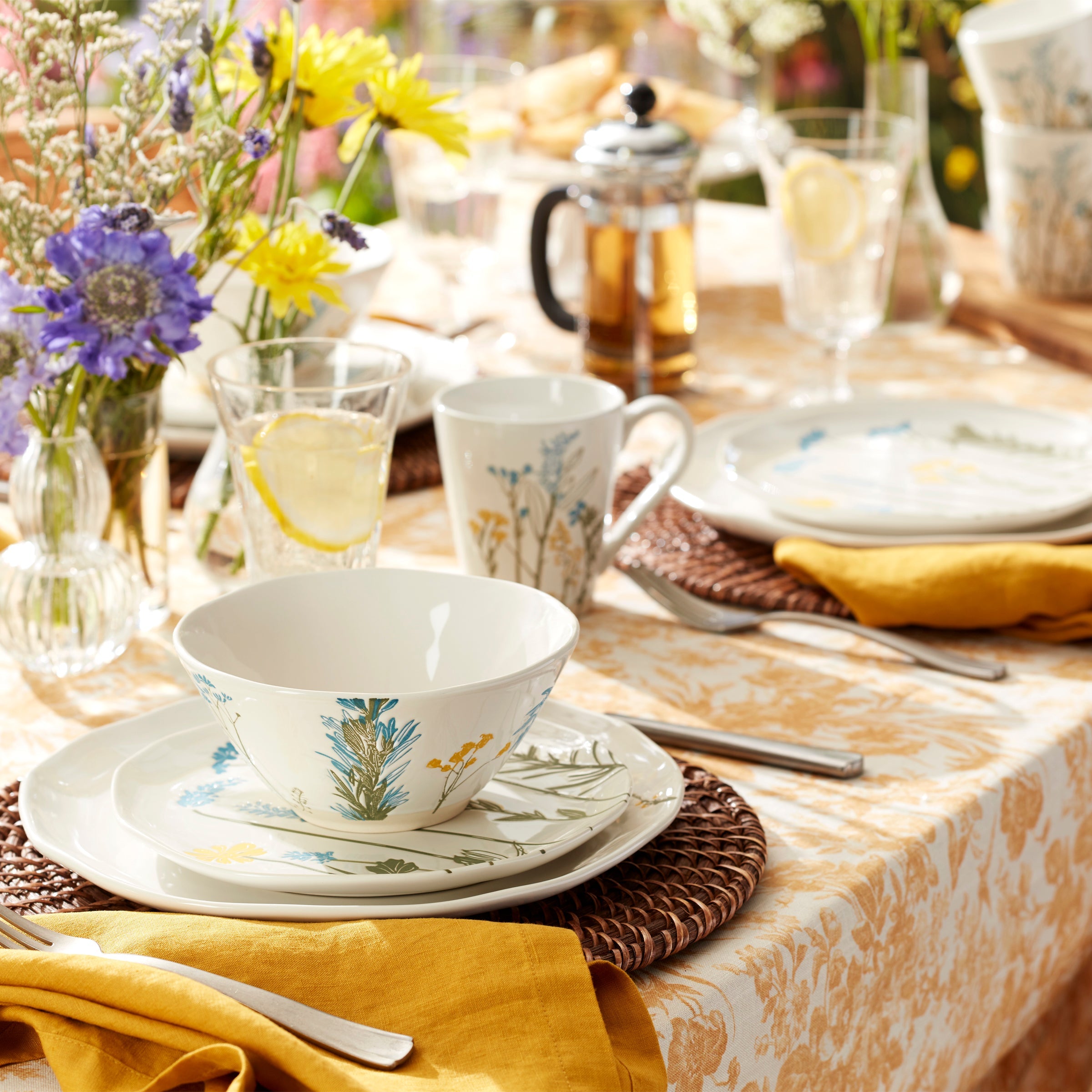 Wildflower Stoneware Dinner Plates, Set of 4 - Image 7