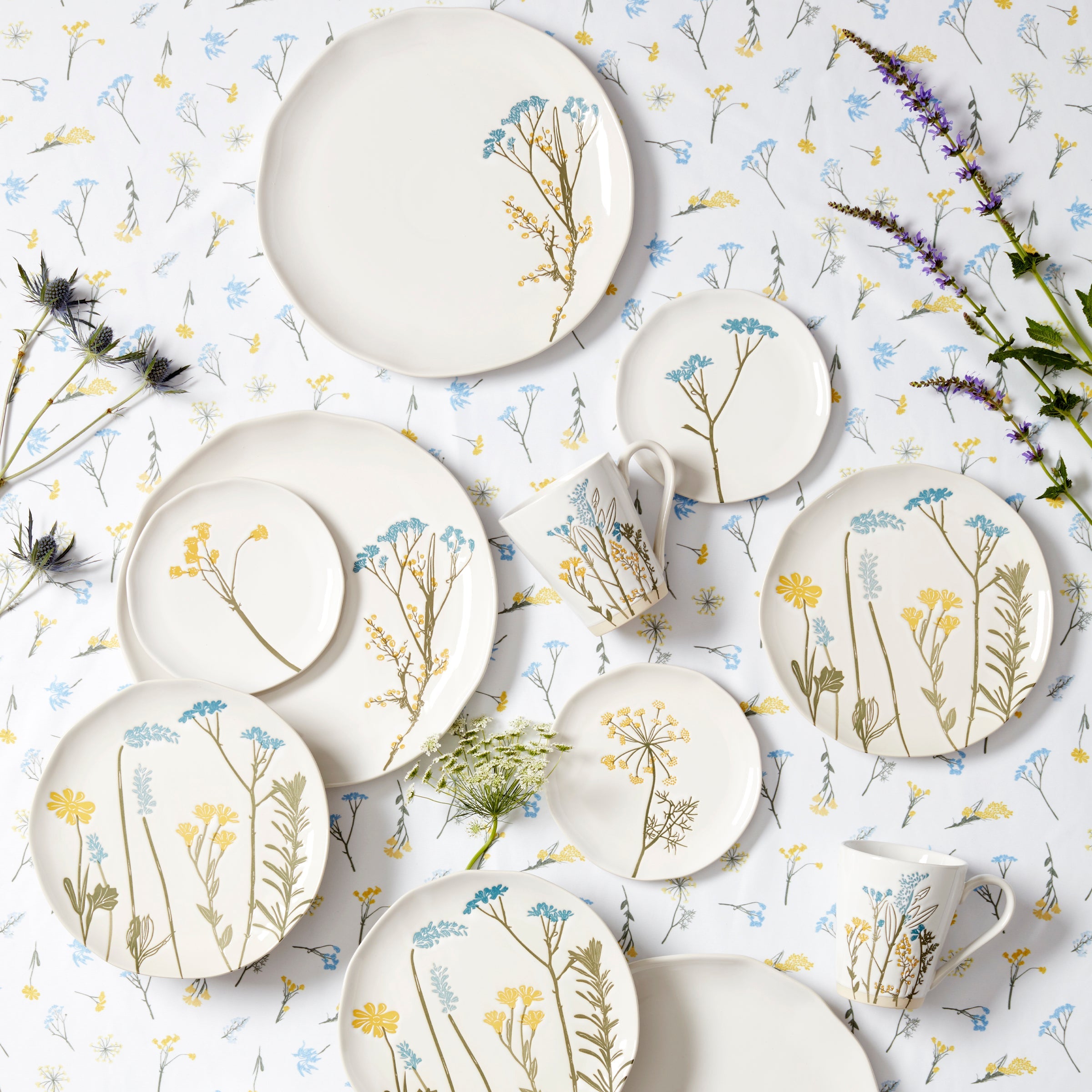 Wildflower Stoneware Dinner Plates, Set of 4 - Image 9